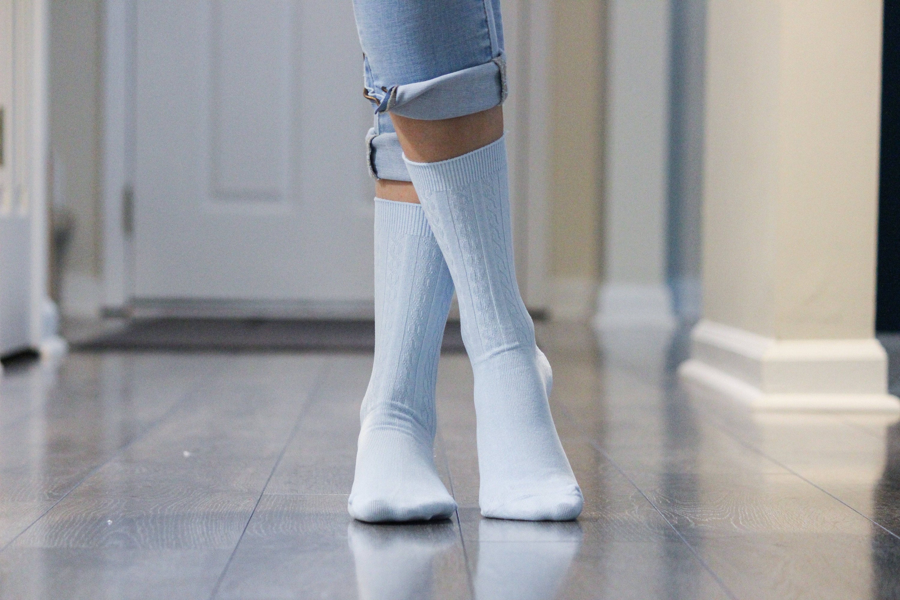 Women's Rayon Socks, Women's Cable Pattern Crew Rayon Socks - 3 Pair