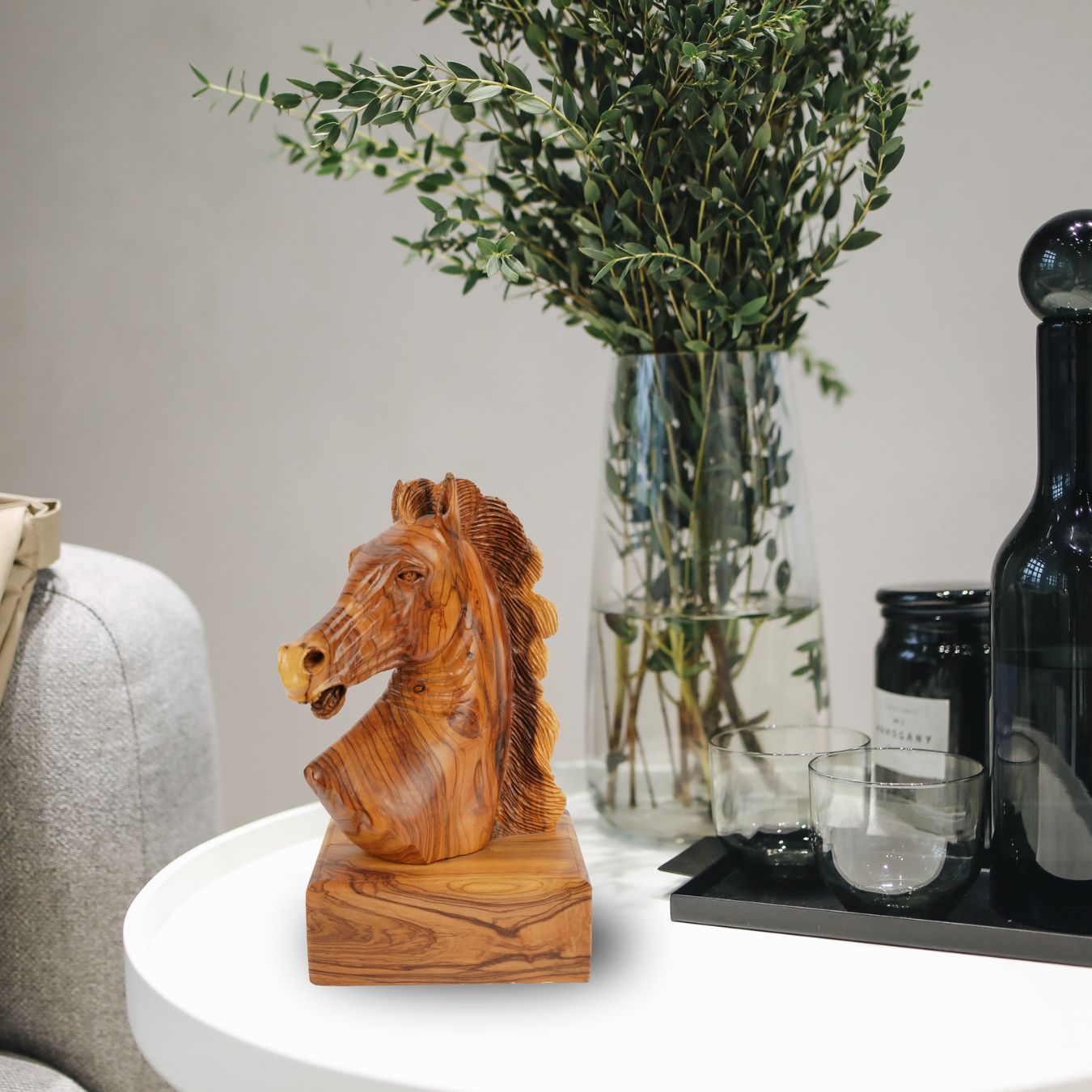 Handgeschnitzter Pferdekopf aus Olivenholz (groß) – Exklusive
