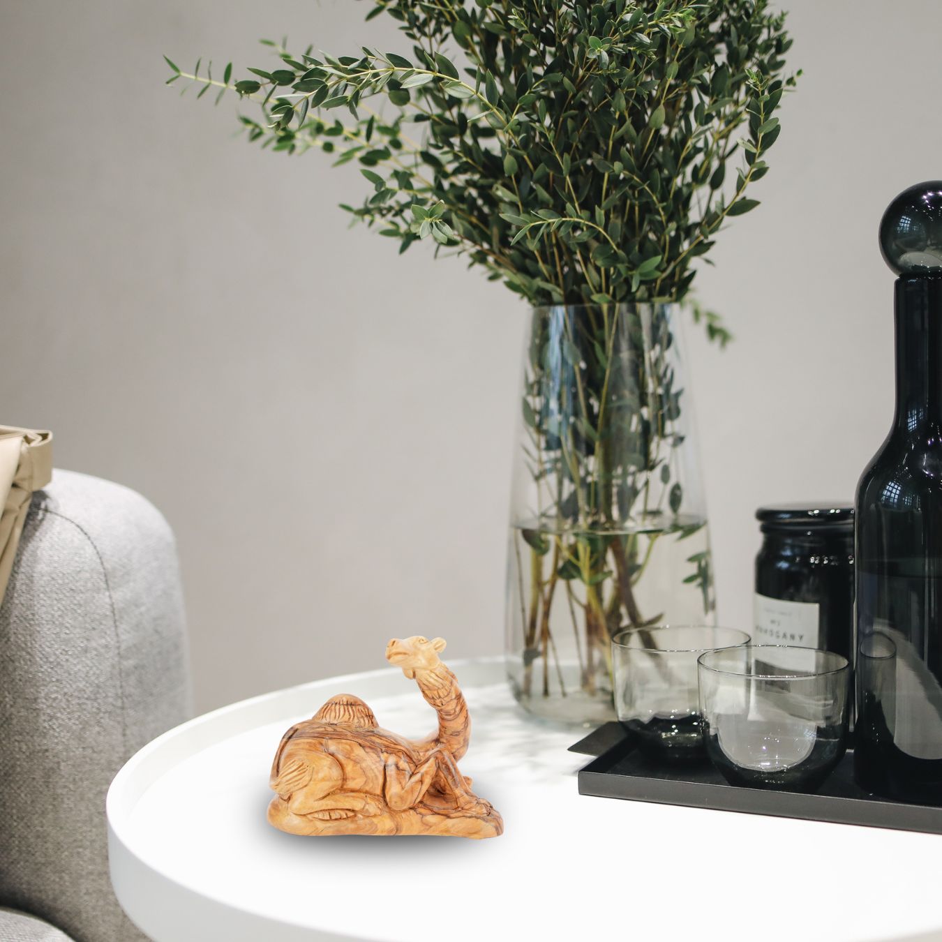 Handgeschnitztes Dromedar aus Olivenholz – Kunstvolle Krippenfigur aus