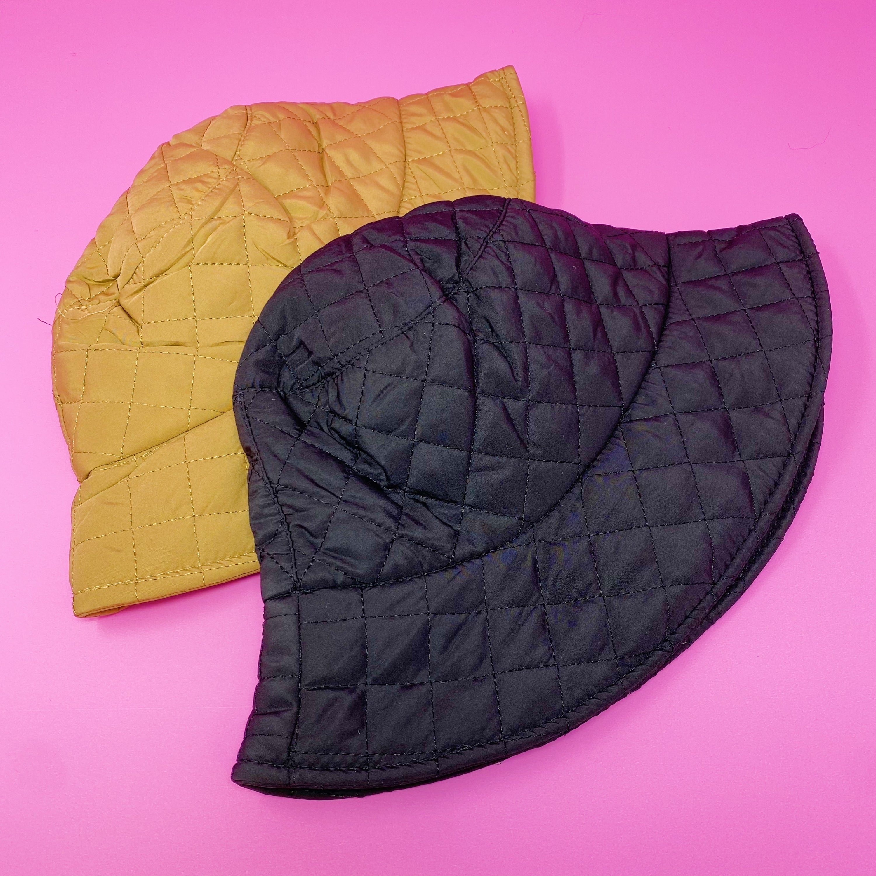 Fall In London Quilted Bucket Hat