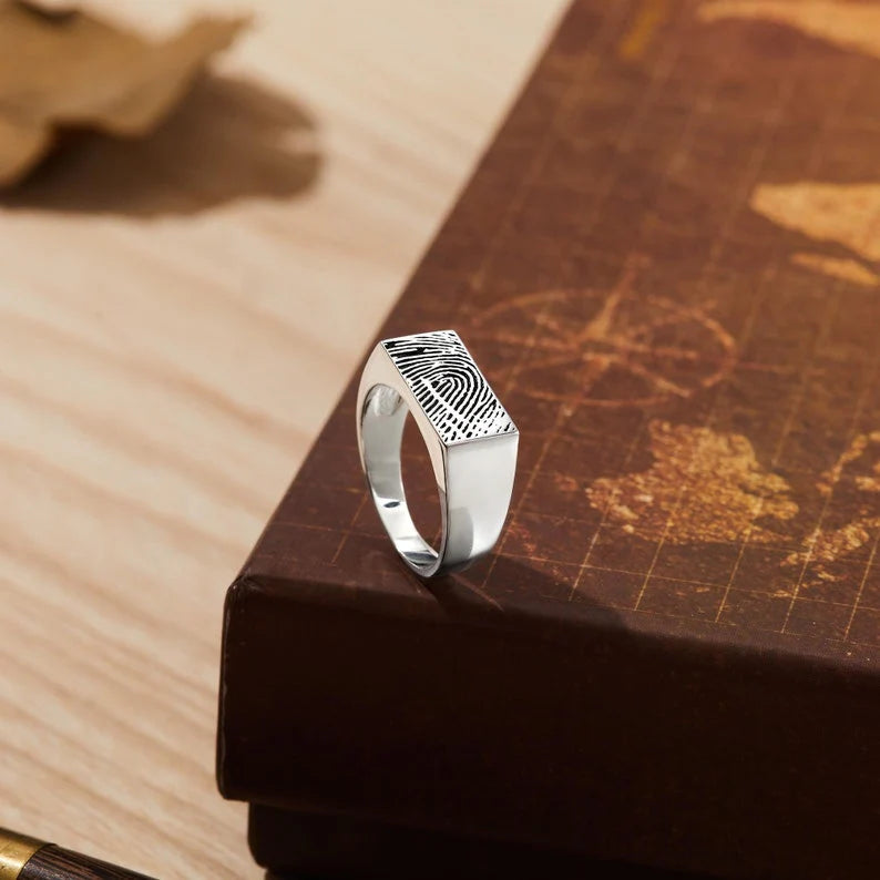 Fingerprint Ring For Men, Personalized Men’s Ring